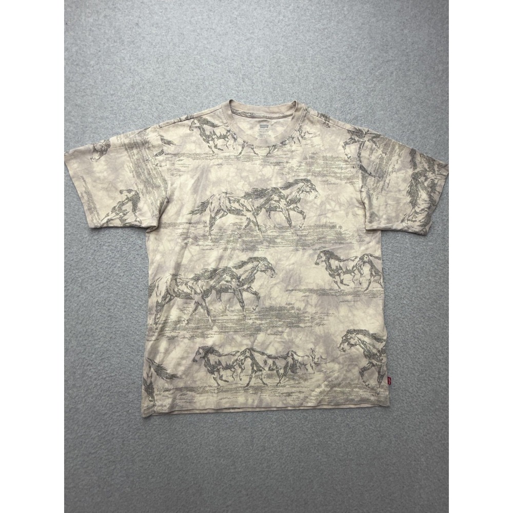Levis Red Tab Vintage Fit T Shirt Mens S Beige Horse All Over Print A06370112